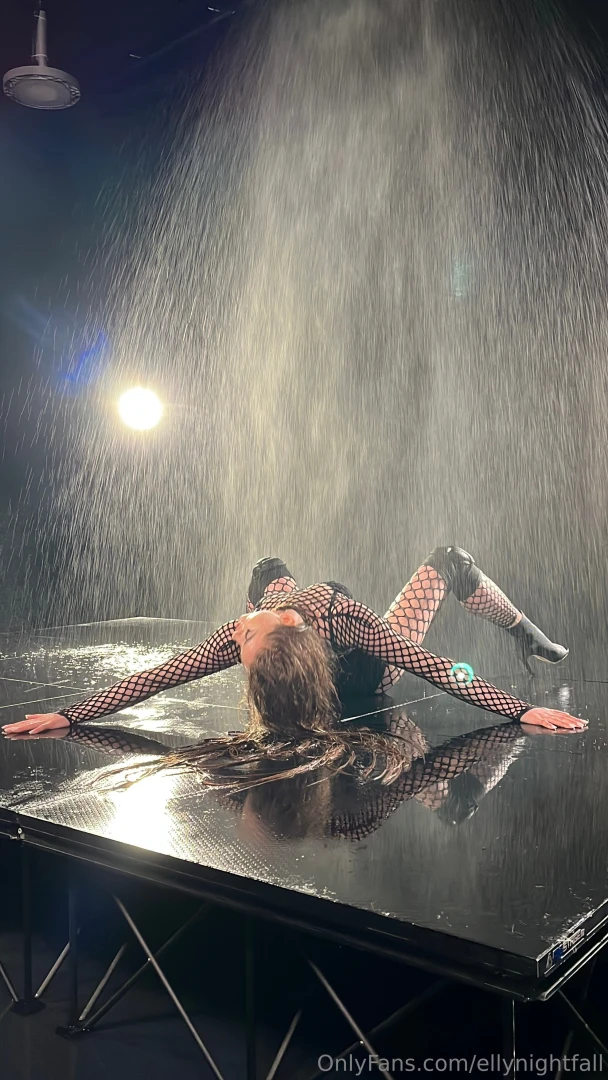 Wet dancing is when your body slides your clothes stick and your part 1 