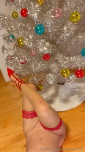 Greetings from palm springs what s under your christmas tree this year