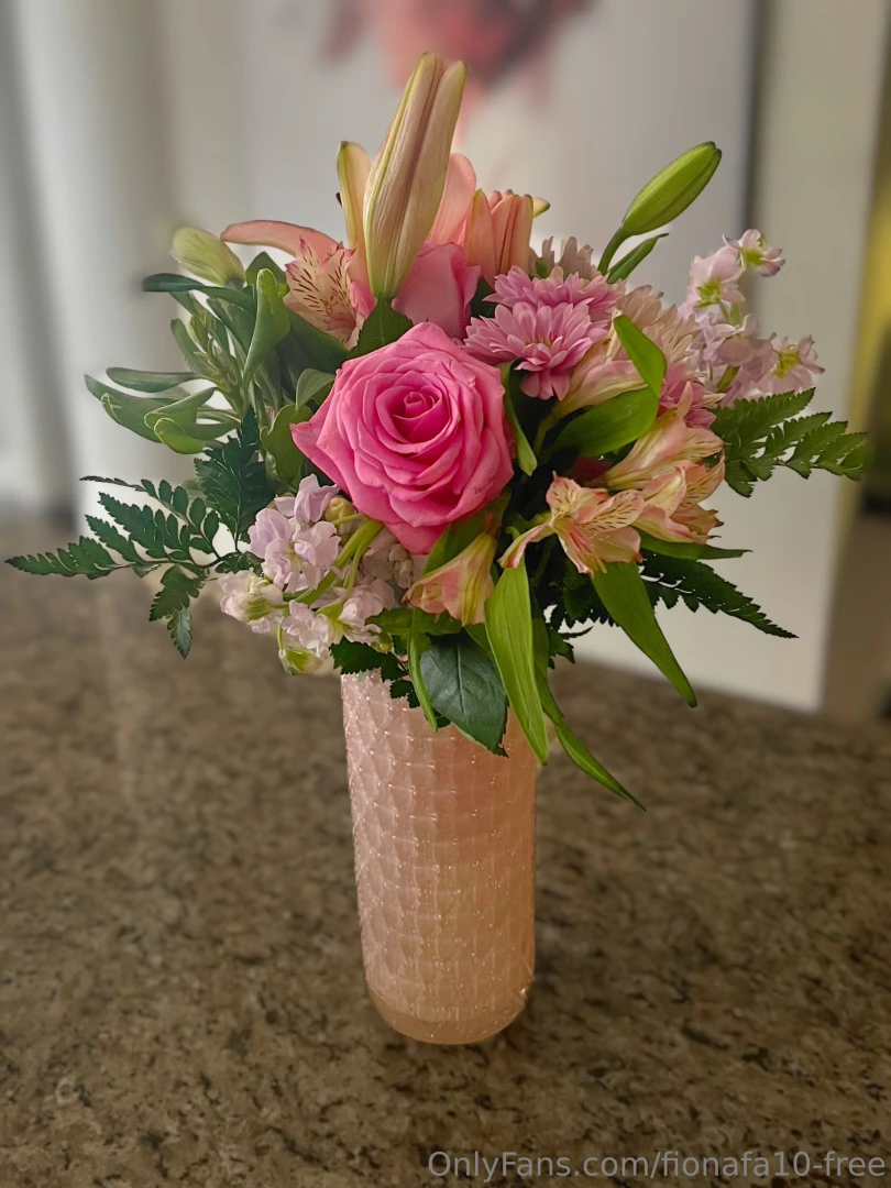 Greetings from texas happy mother s day to all the milfs my kiddos 