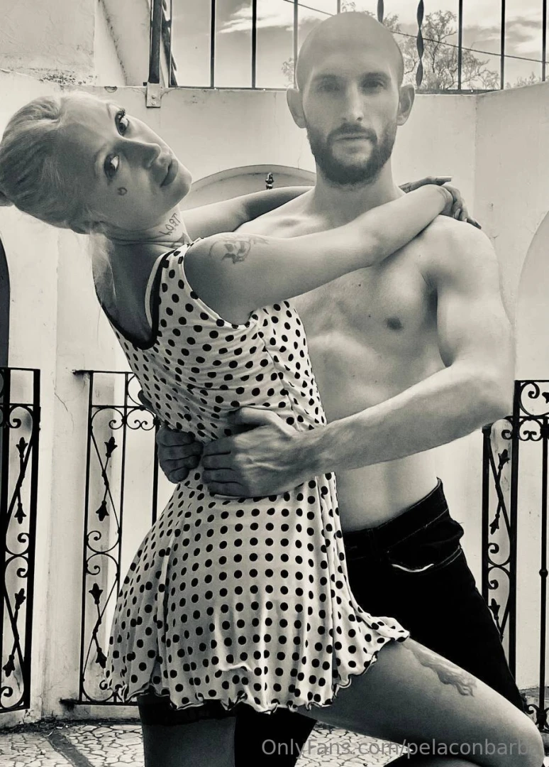 Video completo 26 min la bailarina esta ensayando su coreo en lo que part 2 