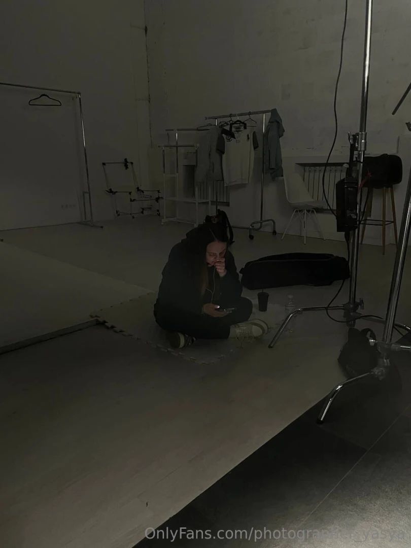 A course on working with studio lighting will be on sale soon part 1 