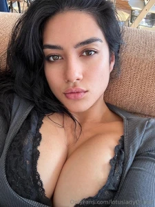 Schau morgen in deine mailbox dort wartet mein neues sextape auf dich