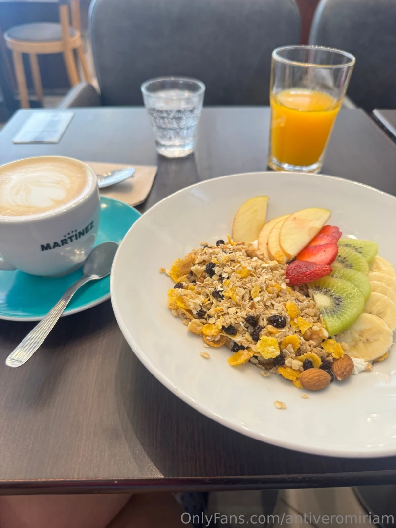 Buen dia quien quiere desayunar conmigo 