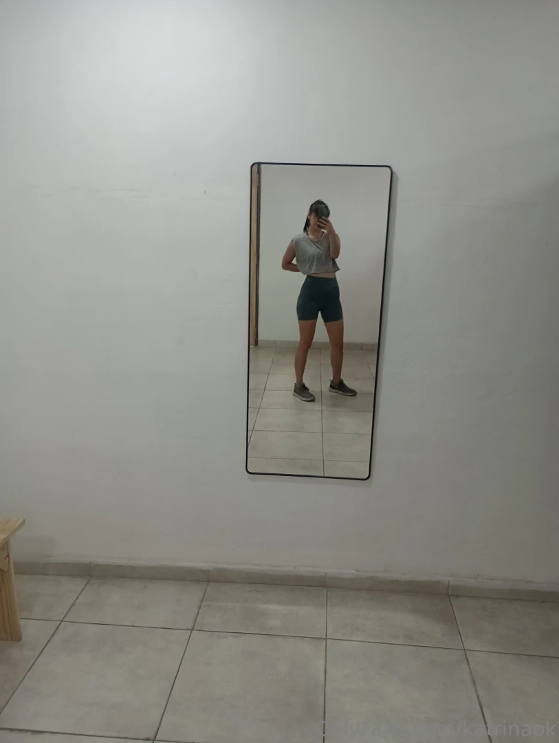 Photo at the gym training for you 