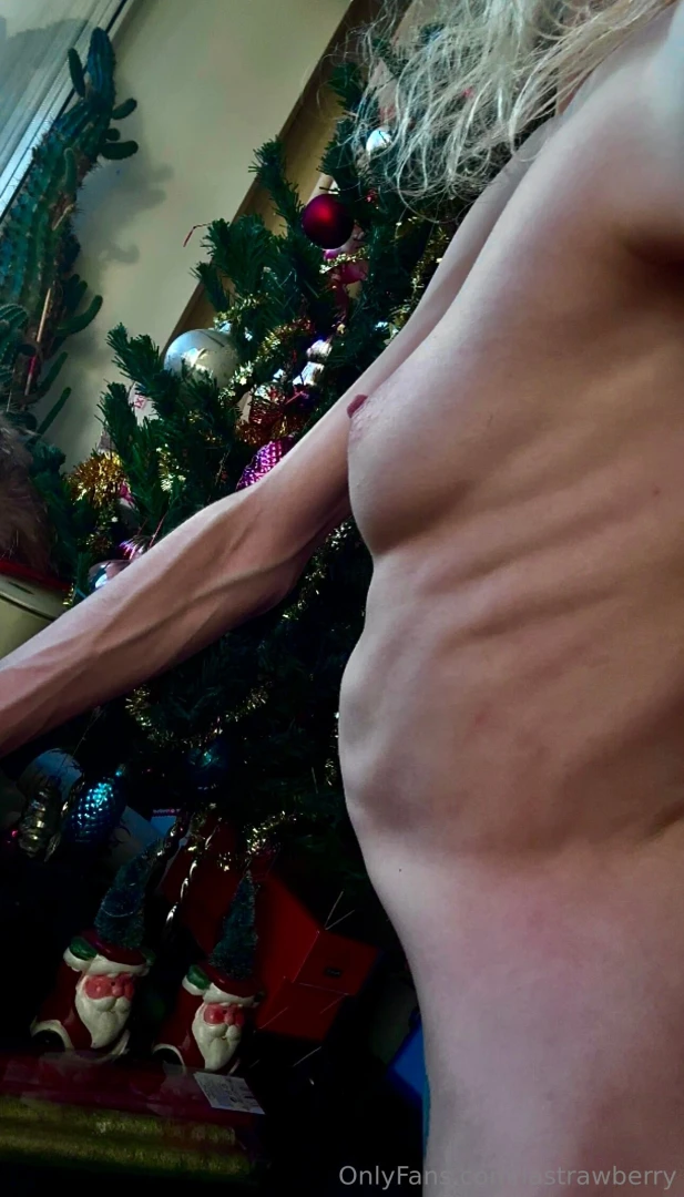 Who needs hot cocoa when you can have a hot holiday treat like me i m part 5 