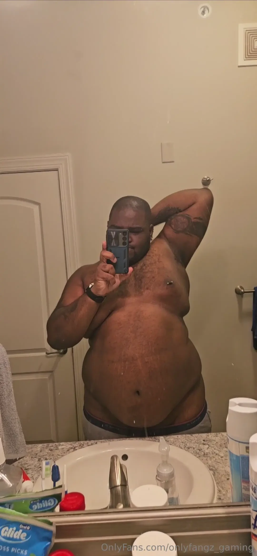 Felt a lil cute for tummy tuesday hope y all like it might delete 