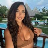 BRITISH YASMIN 🇬🇧 🩷