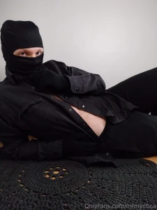 Onko parempi vastustella vai antautua viettelykselle