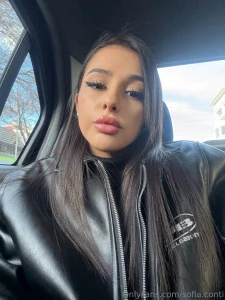 I also look pretty with clothes