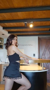 Look at my photo if it stirs something send i want to know what kind