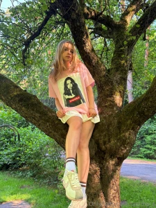 There are only 15 shirts left and i m happy to say that for my vip