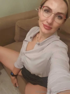 Good morning dear friends good successful day to you wishing you good