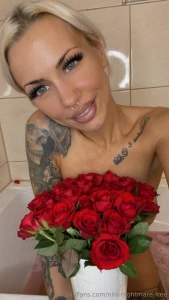 Kommst du zu mir in die badewanne