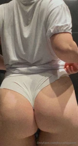 Sweet firm like a ripe peach my booty is waiting for your attention