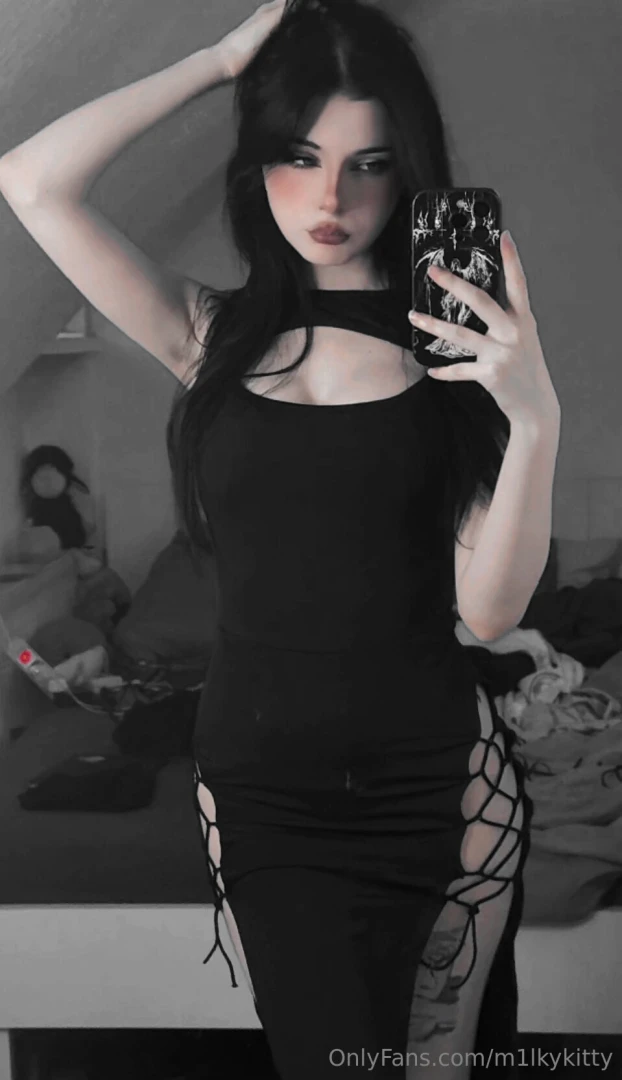 Obsessed with the dress 