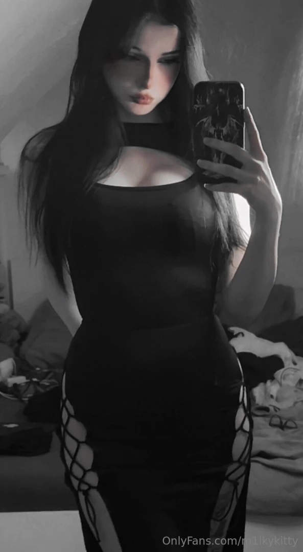 Obsessed with the dress part 1 