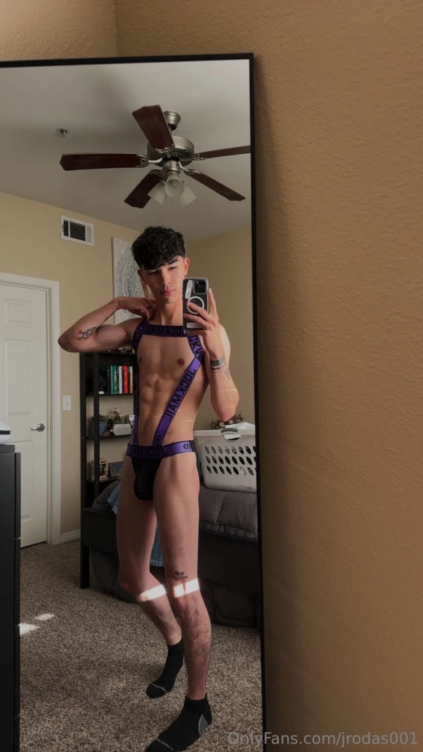 Got a new jockstrap today how does it look part 1 