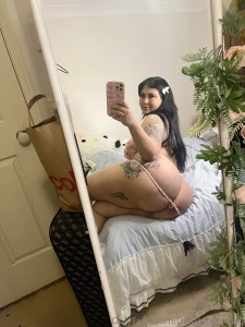 Do you like asian girls with a big ass