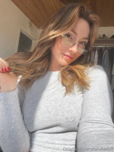 Hello l abonnement est gratuit je suis tr s active par ici demande moi