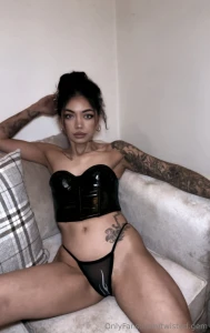 It s burning up down here so hot the flames have turned blue vips it s