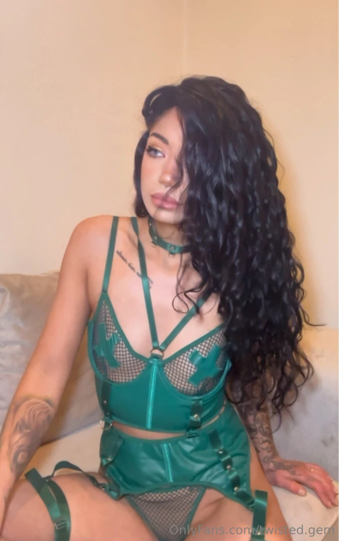 Happy st patrick s day baby it s monday you ve had a long day and you part 1 