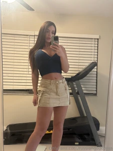 Hi do you like what i m wearing