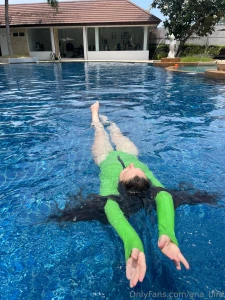 These are pics from my trip to thailand a year ago a few interesting part 1