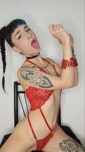If you want to unload your cum and see a very hot girl enjoying