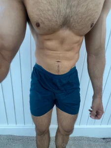 My thick ass enjoying the beach today wanna take me for a meal part 2