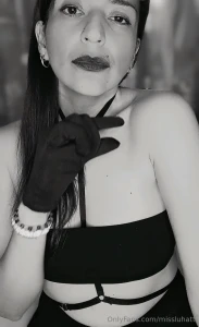 Miss lu is eager to humiliate little shrimps come on cheer up