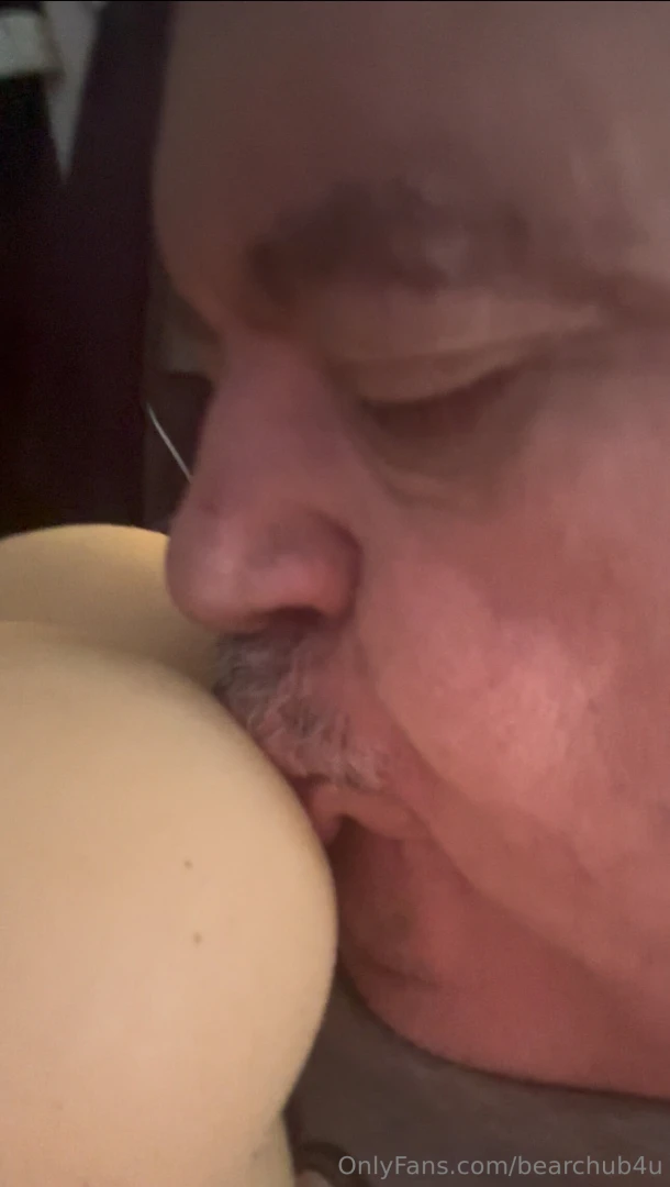 Who loves their ass being licked it s one of my favorite things to do 