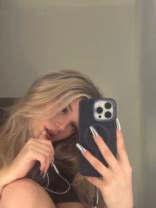 This song s got me proper in my feels thought i d let you in on the