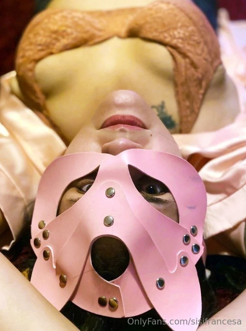 I m looking for a submissive person i like and enjoy mistreating are 