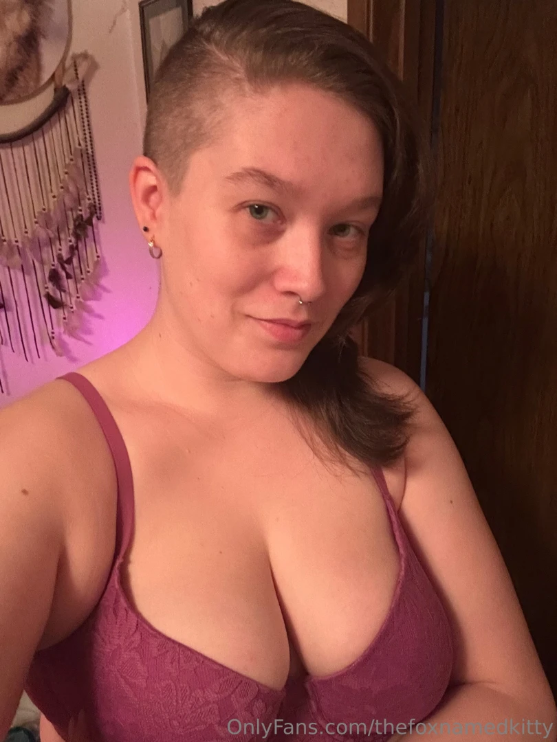 I m finally back for titty tuesday i couldn t decide which was my part 2 