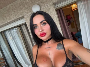 This isn t just makeup it s my mood today i m all about sensuality