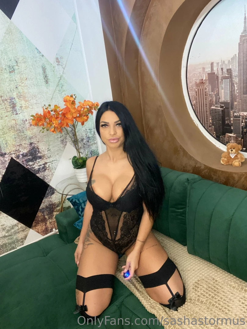 Love that stockings i wear dm me babe i got something for you 