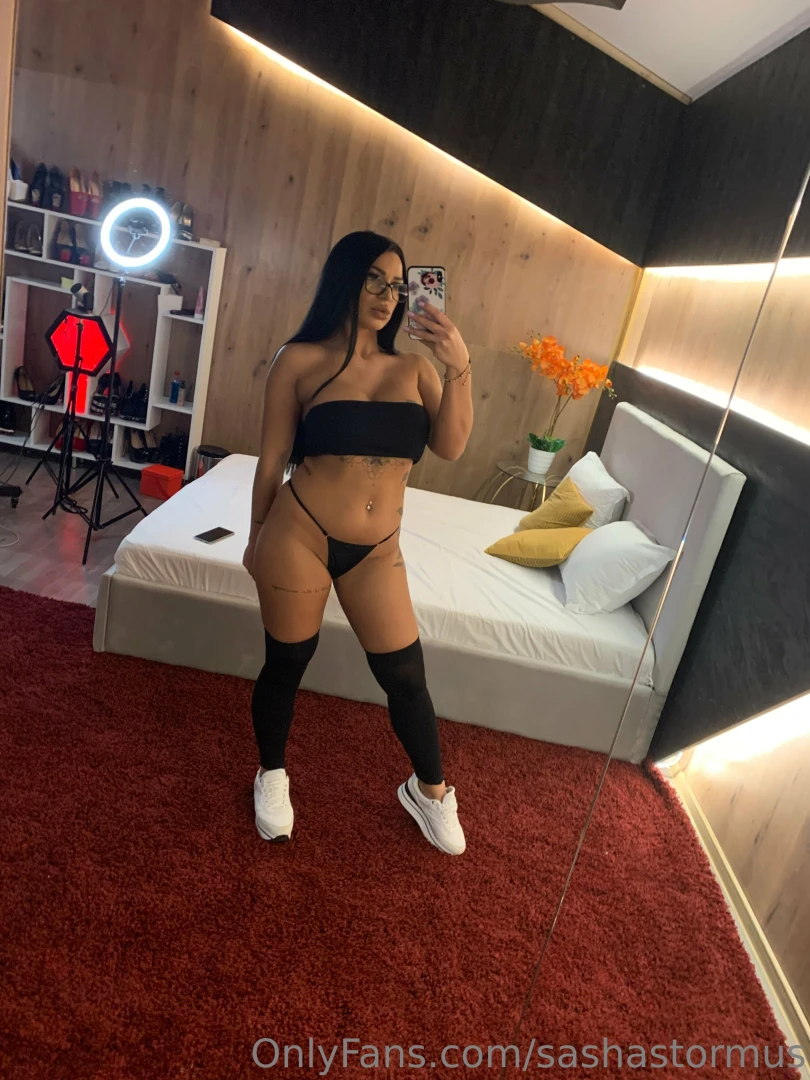 Boys who eat my pussy before sex - are my type 