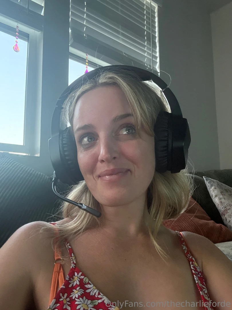 It is crazy to me that no one has wanted to see that video are you all 