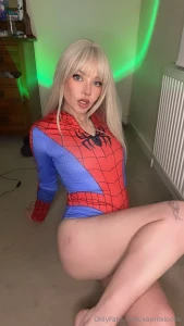 Shoot me with ur web