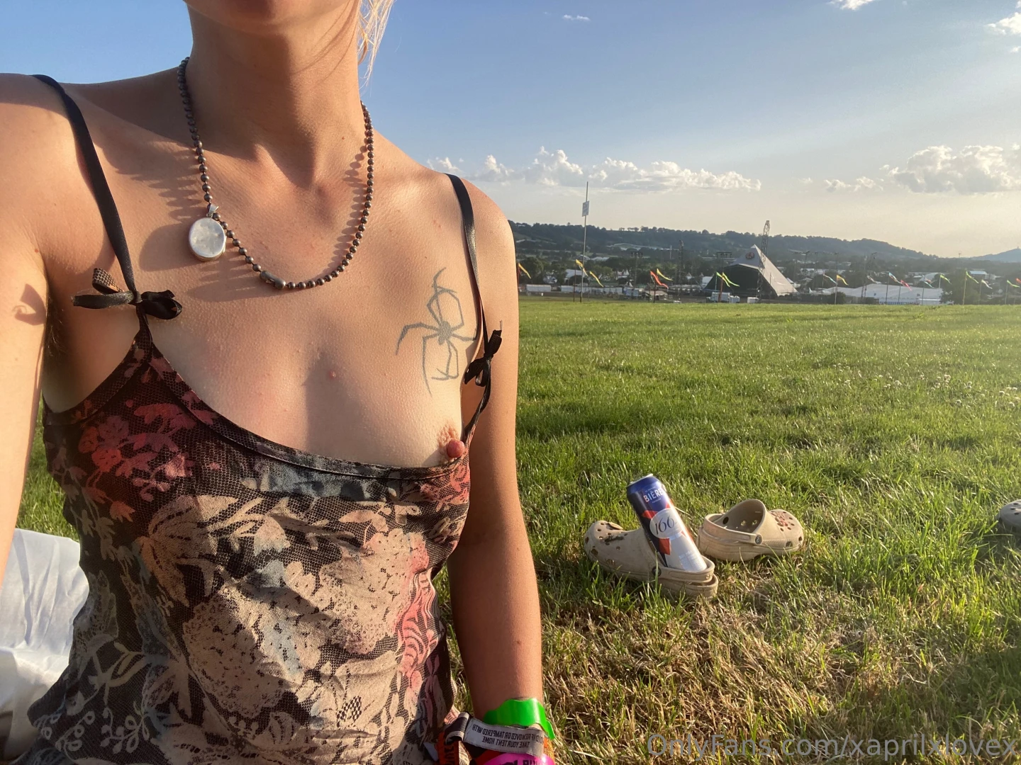 Nip slip at the pyramid the stage don t mind if i do x 