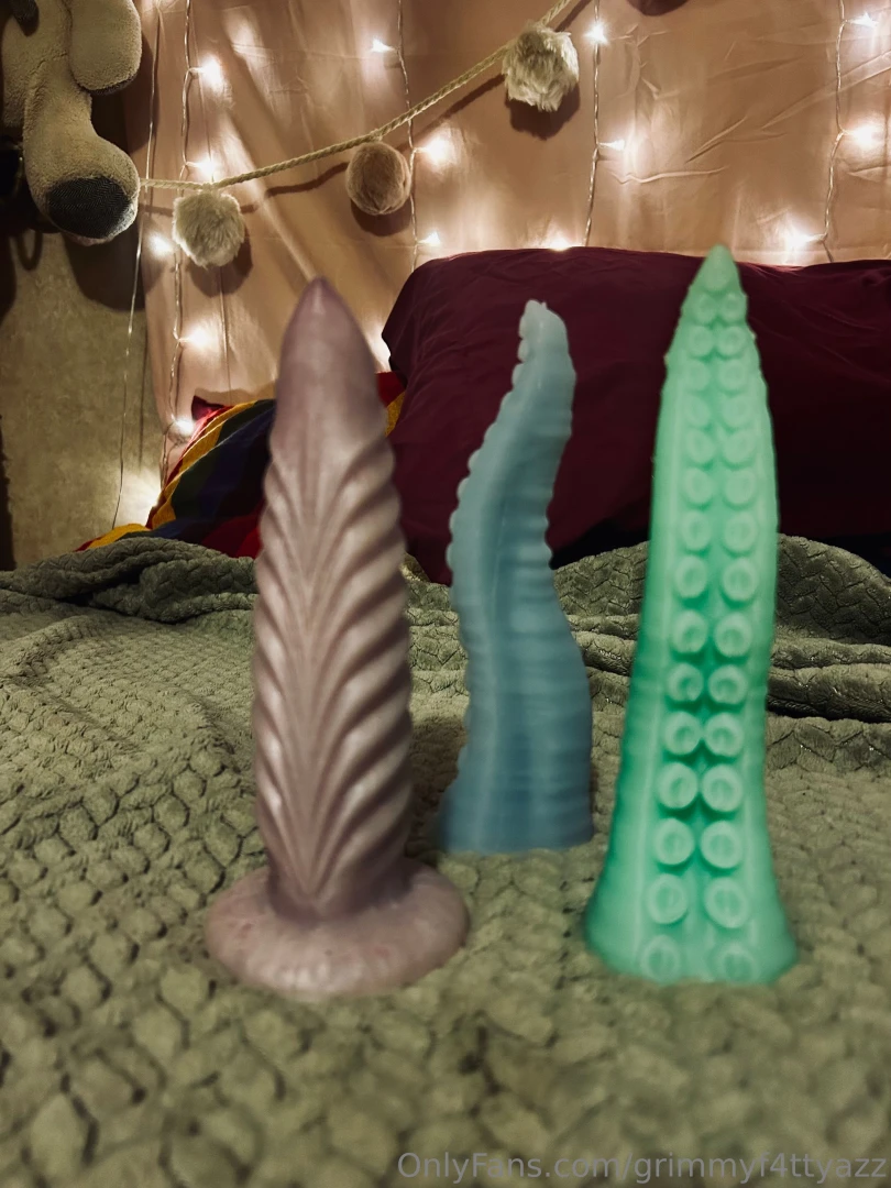 We have new toys to play with made by motogremlin head over to 