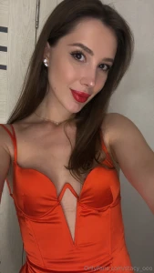 In a red mood with very fervent desires