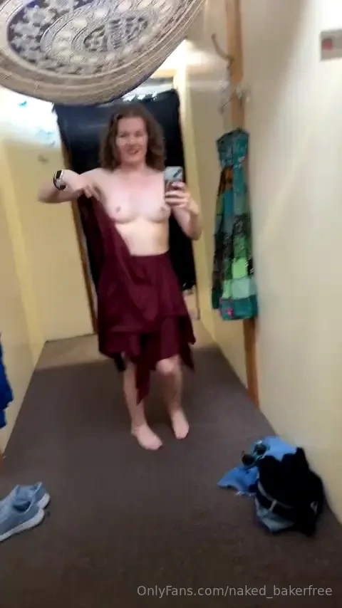 I just bought the cutest new skirt and i m so excited to wear it out i 