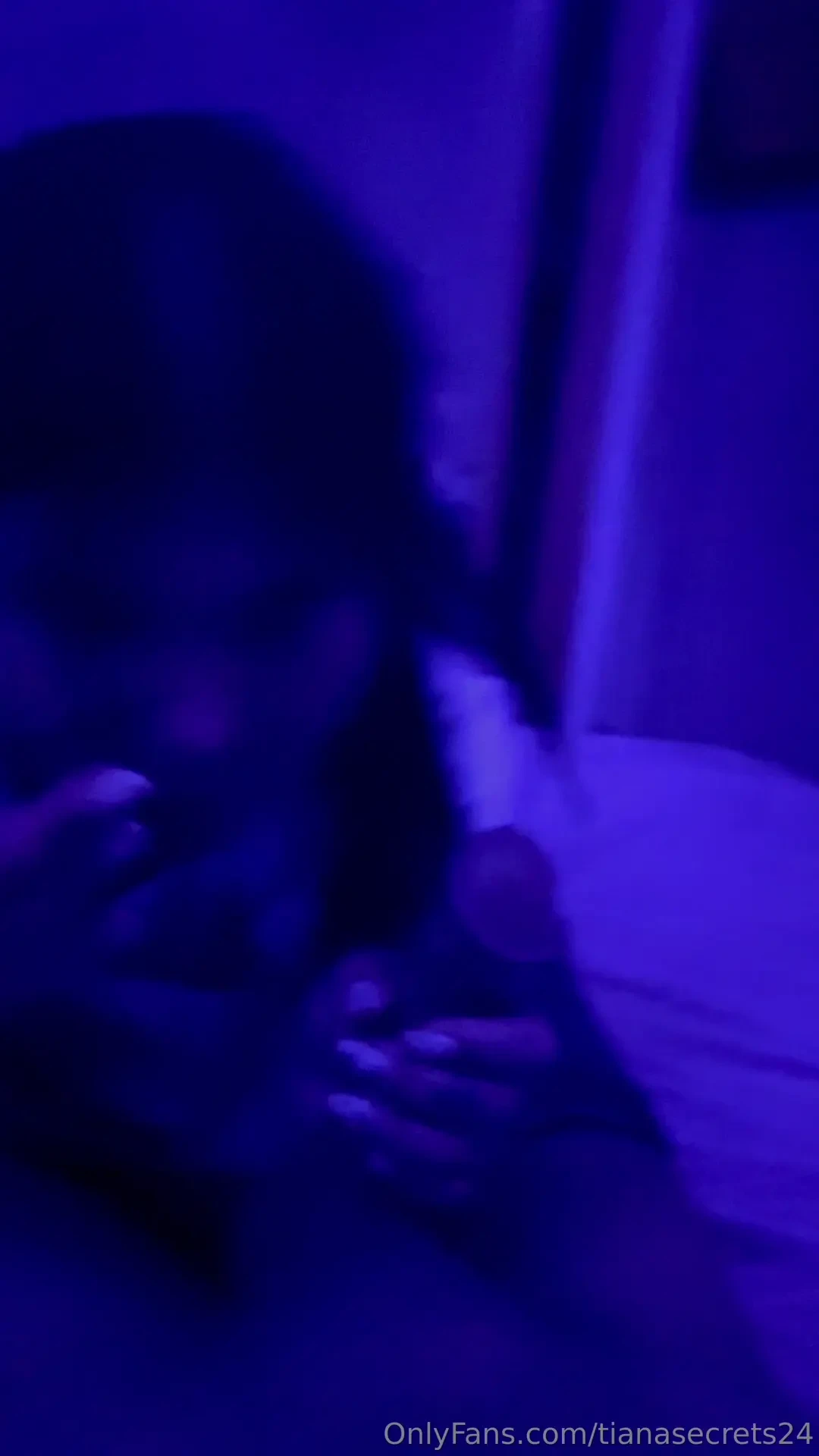 Jugando en la oscuridad 