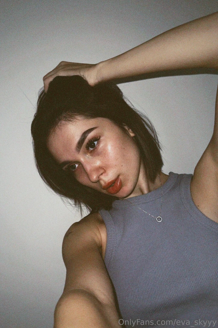 I m waiting for you here eva_skyyy_vip https onlyfans com 