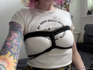 I have been teaching myself shibari i would love to experience someone