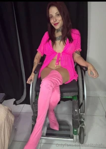 Luxurygril i am a very hot girl and i will do what you ask me daddy part 6