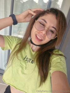 I m cute but i wanna be your favorite mess too part 1