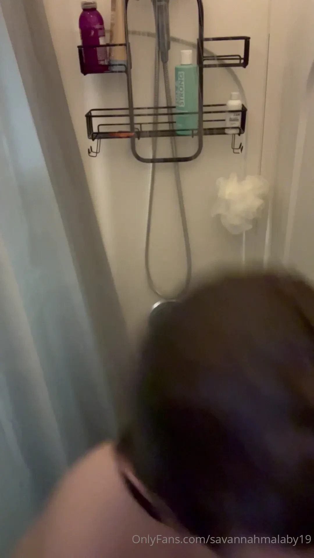 Check your dm for the full length shower vid of me washing my body an 
