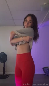 Leggings are so good at showing off my figure watch me strip out of my